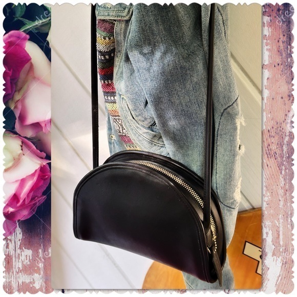 INTAGE COACH KIMBALL HALF-MOON BLACK LEATHER CROSSBODY BAG 9911 - Picture 3 of 16